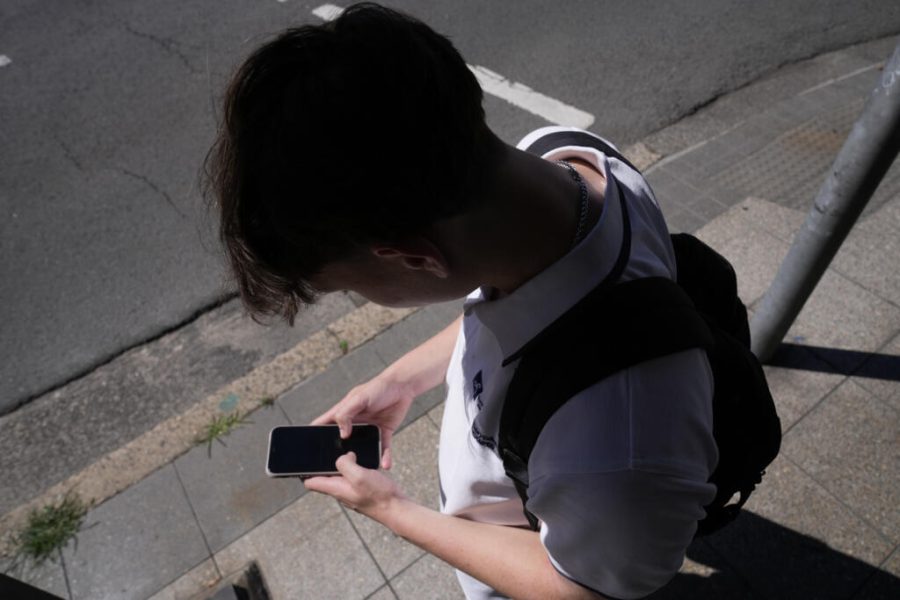 ap24313195913734-900x600.jpg